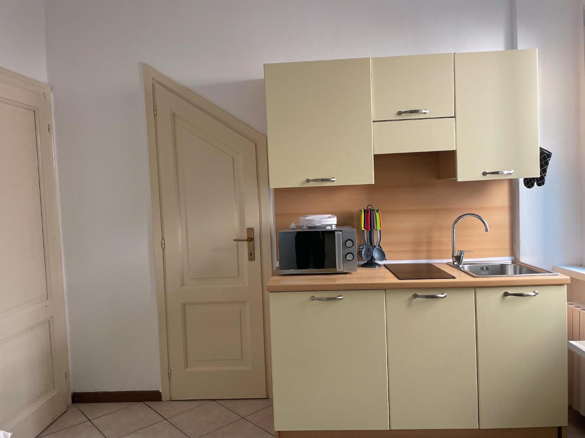 Roncati 7 Center Town Studio Apartments Bellagio Buitenkant foto