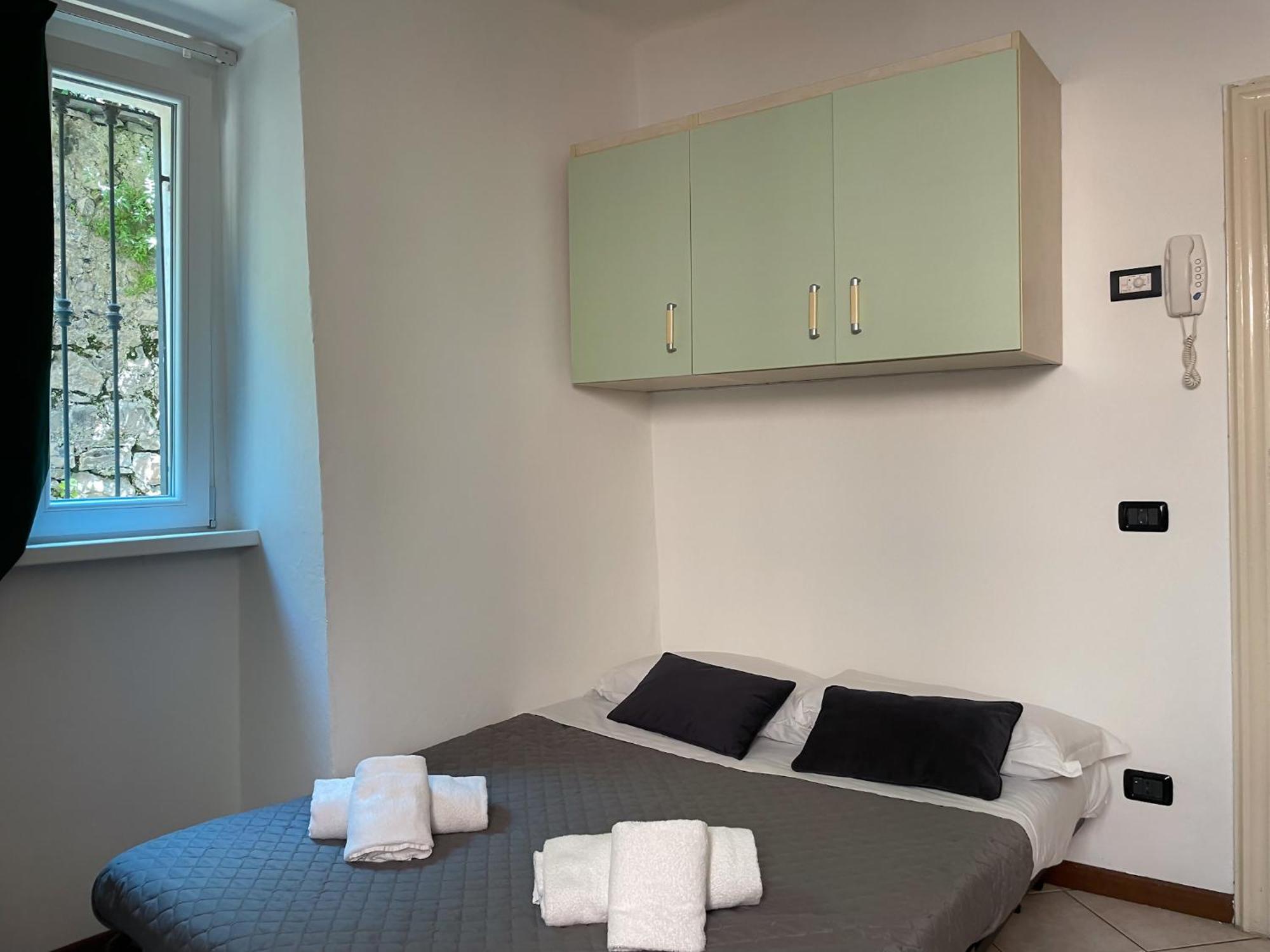 Roncati 7 Center Town Studio Apartments Bellagio Buitenkant foto