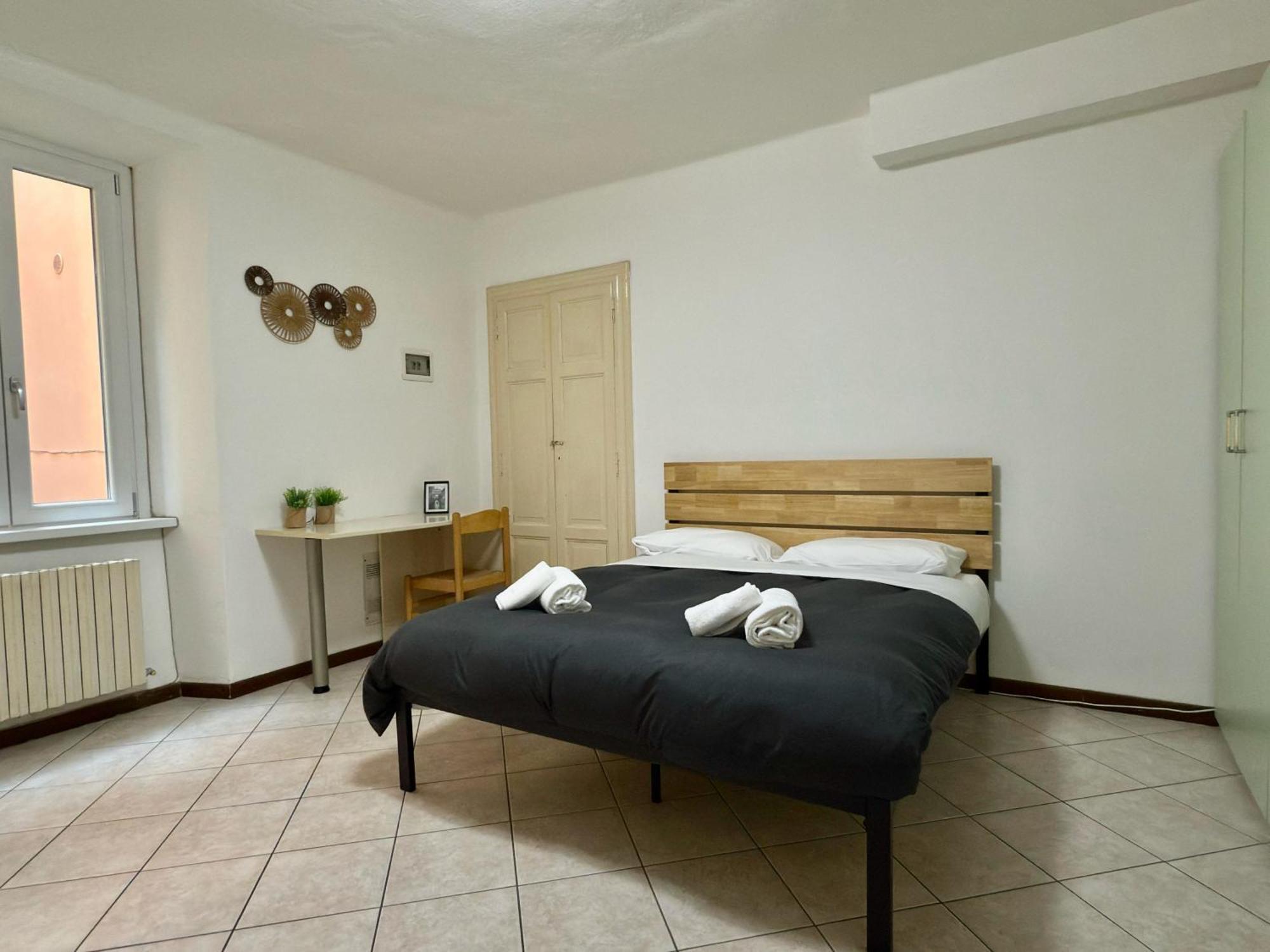 Roncati 7 Center Town Studio Apartments Bellagio Buitenkant foto